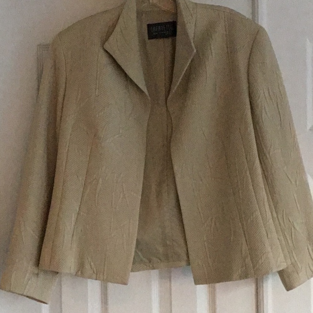 Lafayette 148 New York Embossed Silk Bamboo Cropped Jacket Size 10